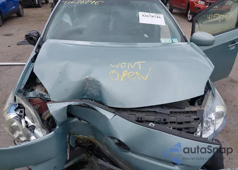 2014 Toyota Prius Plug-In z USA, uszkodzony, nr VIN JTDKN3DP3E3058838